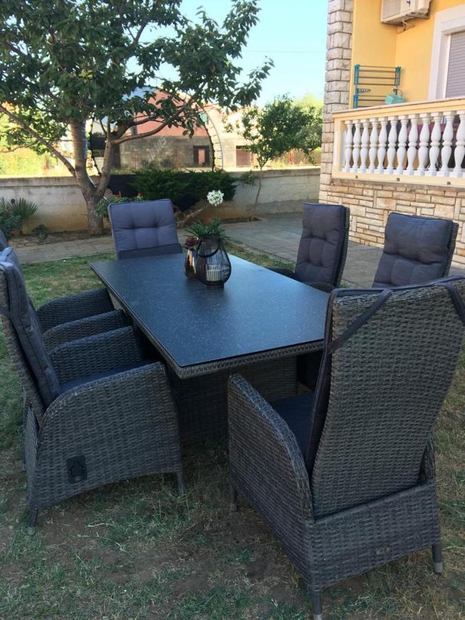 Apartmani Ljubica Zadar Exteriör bild